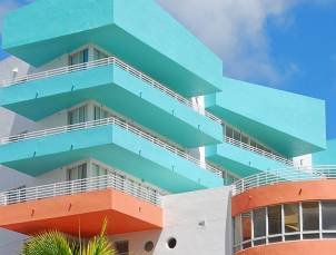 immeuble-vacances-bleu-orange-mer.jpg